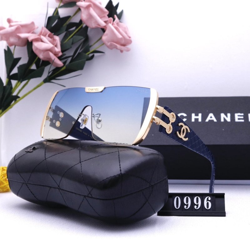 Óculos de Sol Feminino Ultra Leve Elegante CH